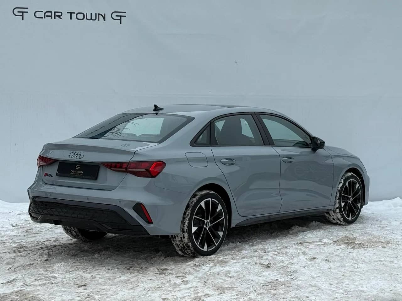 Audi A3 2025, Premium + Luxury Package, цвет серый — новый автомобиль под заказ