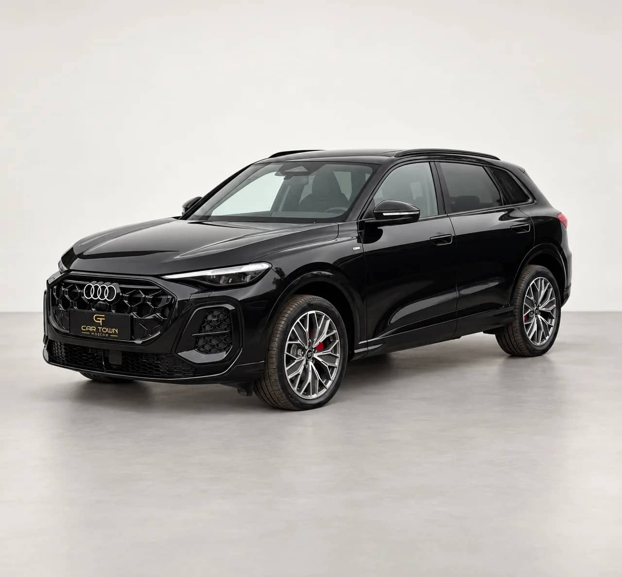 Audi Q5 Sportback 2026, Edition One, цвет белый — новый автомобиль под заказ