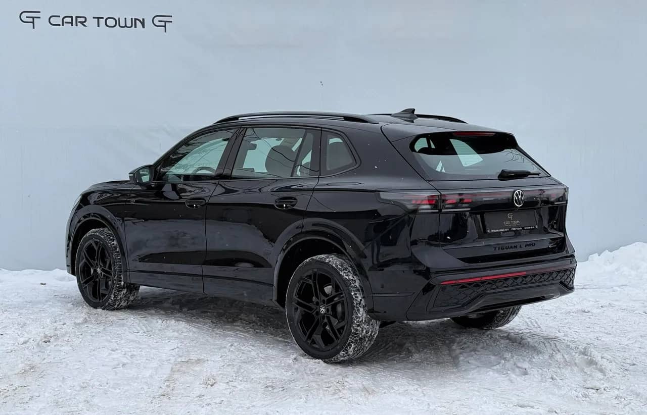 Volkswagen Tiguan 2026, R-Line Smart Leadership, цвет чёрный — новый автомобиль под заказ