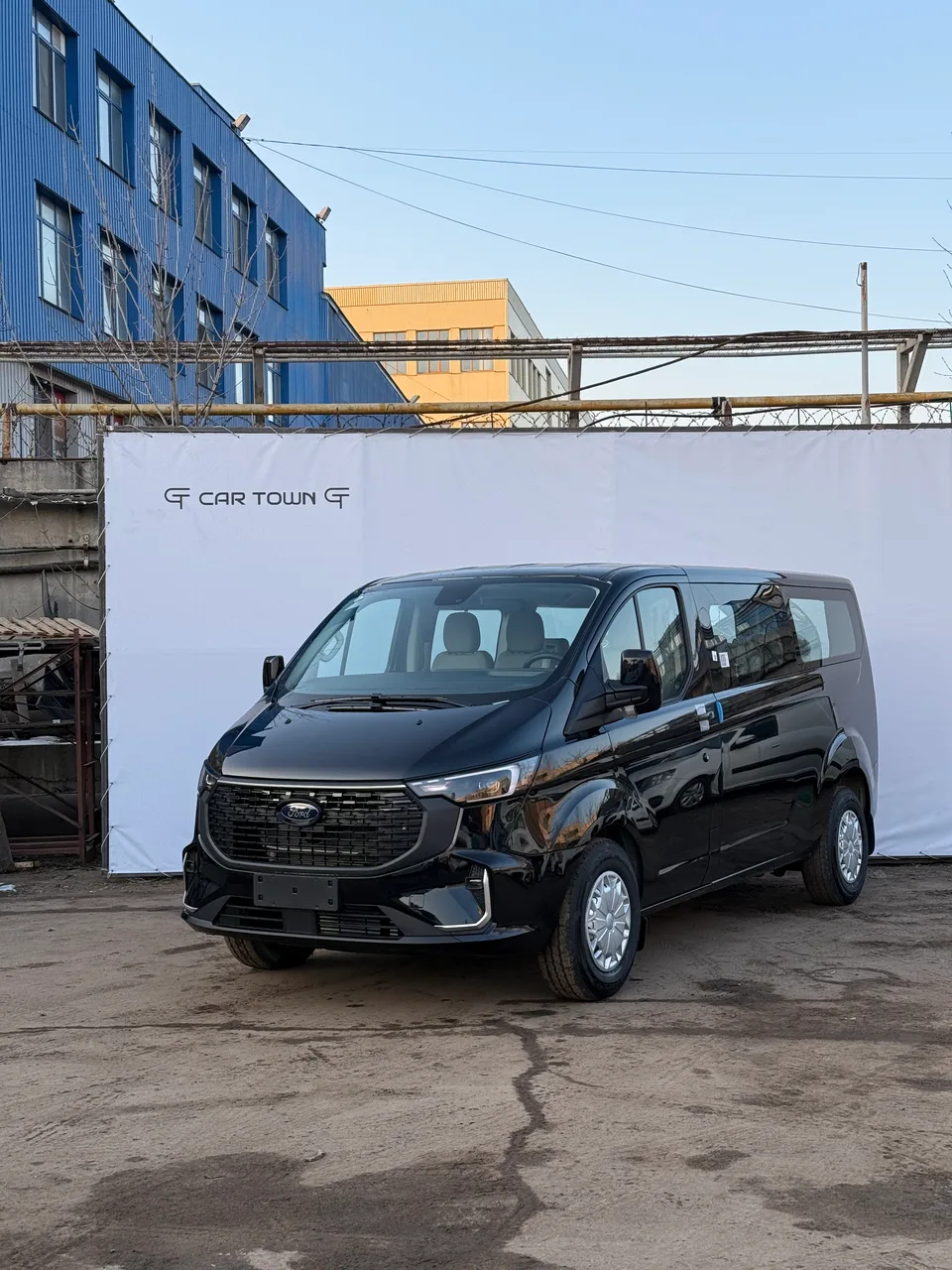 Ford Transit Custom, фото 1